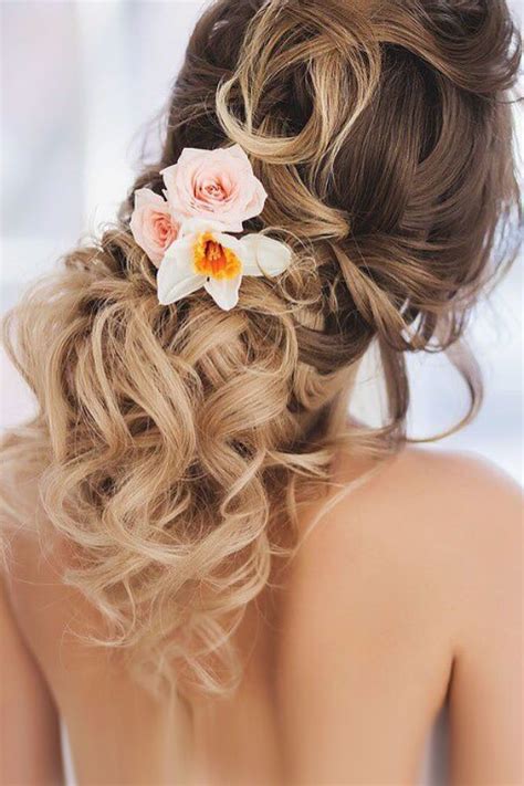 25 Captivating Wedding Hairstyles For Medium Length Hair
