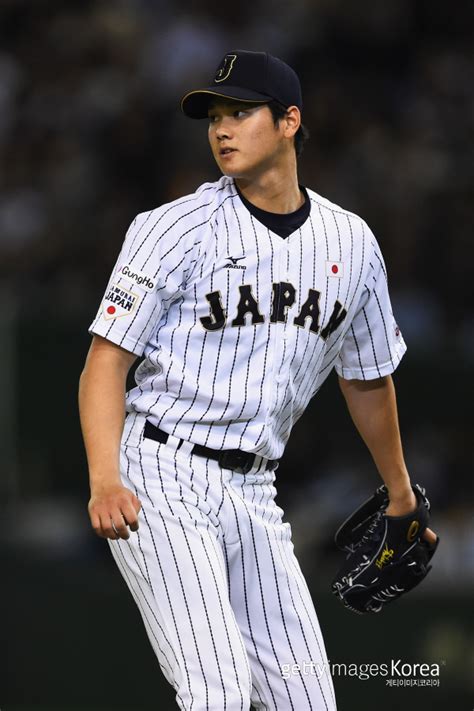 Ohtani was the first pick of the fighters in the 2012 draft. 오타니 쇼헤이