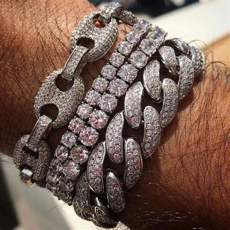 🥀💕 Pin Xbrattt 💕🥀 Rapper Jewelry Jewelry Luxury Jewelry