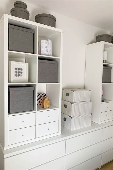 Der schrank steht meist im schlafzimmer und sollte deshalb zu deiner restlichen schlafzimmerausstattung und deinem persönlichen stil passen. Lieblingsprodukte • Feelgoodmama | Schranksystem, Pax ...