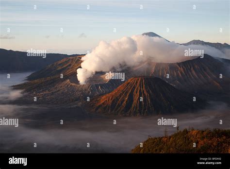 Mount Bromo Und Anderen Vulkanen Gesehen Von Mount Penanjakan Insel