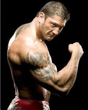 Dave bautista got a small 'sun' tattoo that encircles his belly button. Most Wanted Fashion: Dave Batista Tattoos Wallpapers : WWE ...
