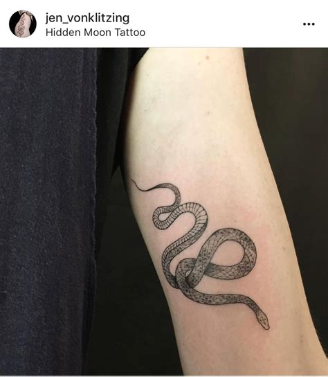 6 week stretch done thank you north carolina for providing these pretty fall colors the last two weeks it was definitely an eventful and fun month and a half! Pin de Matilda Rose em Tattoos