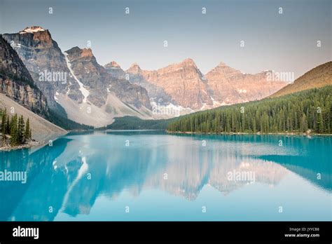 Moraine Lake At Sunrise Stock Photo Alamy