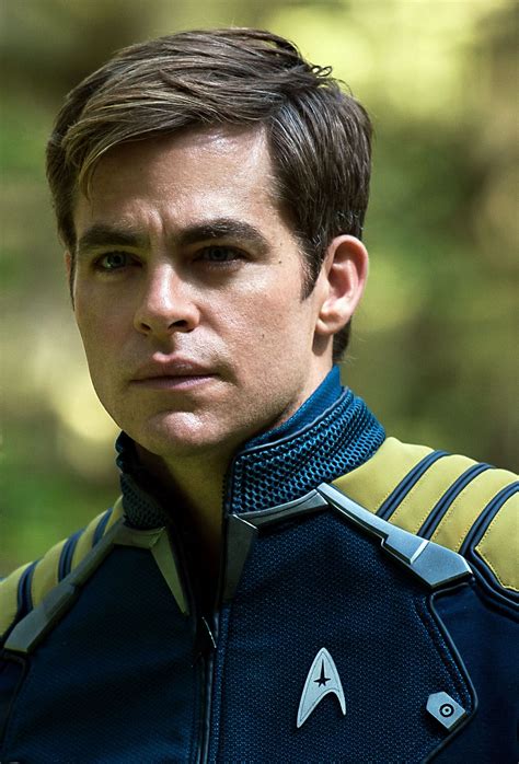 Chris Pine As Captain Kirk My Two Favorite Things Pine And Star