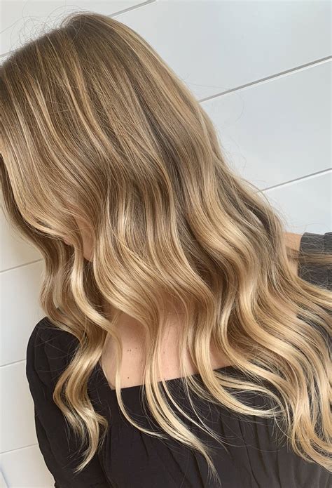 wheat blond hair color is the low maintenance way to do balayage this fall fall hair color