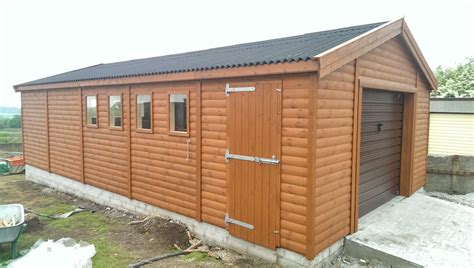 beutiful loglap garages manufactured in uk trusted manufacturer