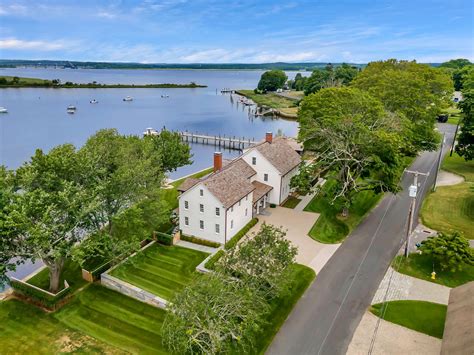 On the market: 1700s waterfront house in Old Saybrook is now a