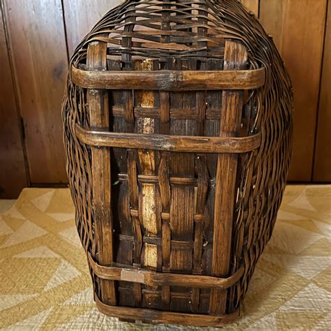 Large Antique Basket 13th Colony