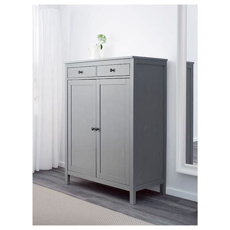 Wir sammeln bis zu 426 anzeigen von hunderten kleinanzeigen portalen für dich! HEMNES Wäscheschrank - grau lasiert - IKEA Deutschland in ...