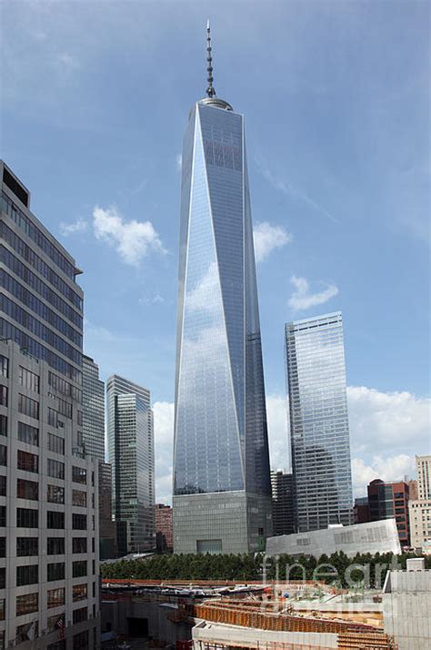Freedom Tower New York City By Ros Drinkwater