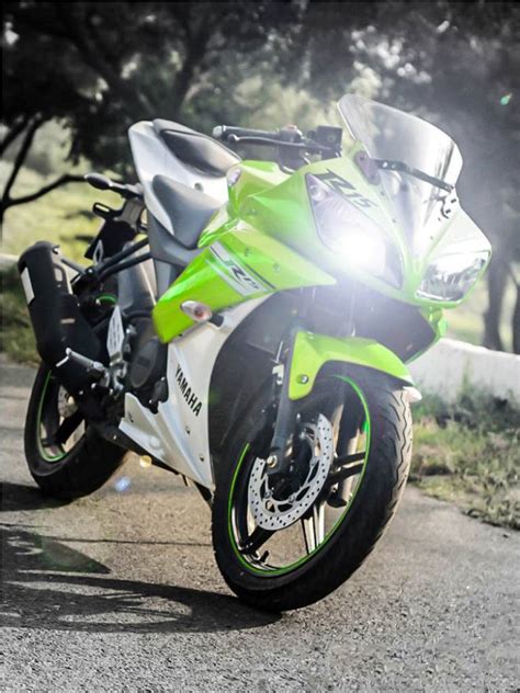 .bike photos wallpapers 2016, new yamaha sport bike pictures, 2016 yamaha sport bike photo gallery, yamaha new bike r15 images, yamaha sport bike pictures and paint scheme, ktm rc 200 price, specs, review, pics & mileage in india, yamaha yzf r25 racing blue color bike photos. Yamaha R15 | Yamaha R15 v2 Wallpapers| india | Price ...