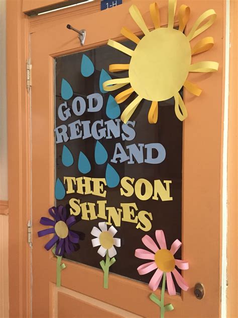 Spring Door Decor For My Christian Preschool Room Religious Bulletin Boards Bible Bulletin