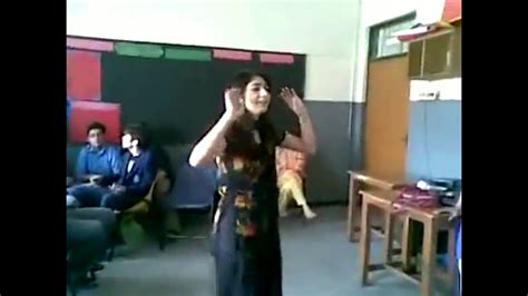 school girl hot dance leaked desi mms indian girl delhi girl youtube