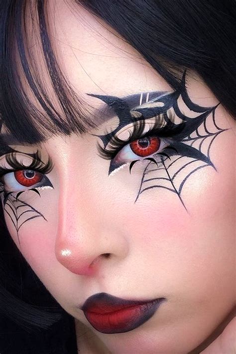 15 Goth Eyeliner Ideas For When You Want To Experiment — Moon And Sugar