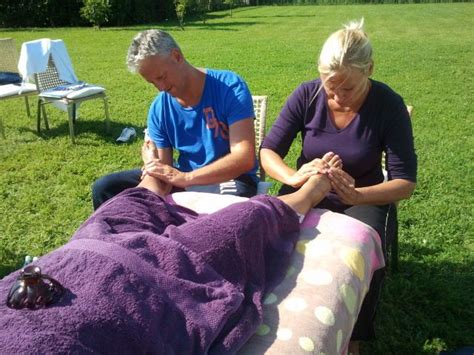 Quatre Mains Massage