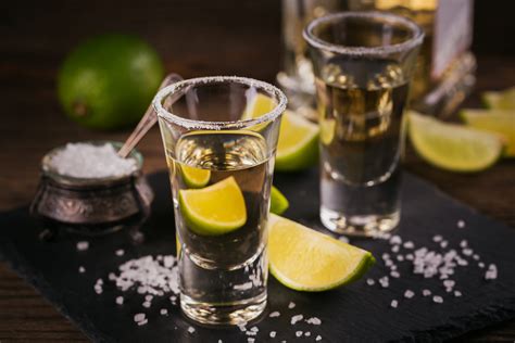 Vodka Vs Tequila The Pros And Cons Of The Two Iconic Spirits Feləne