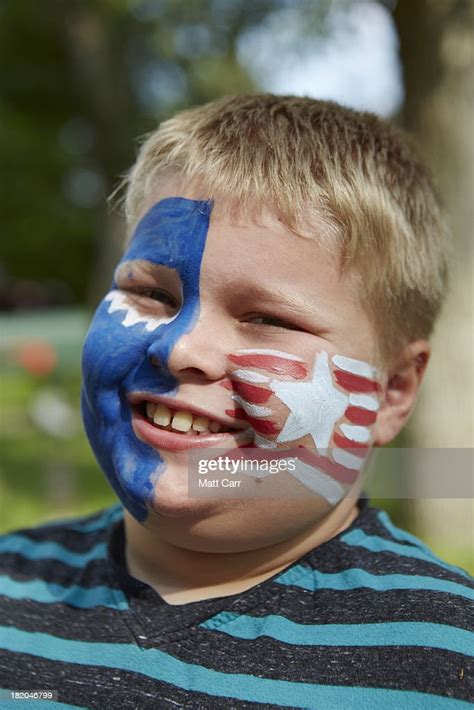 Young Boy With American Flag Face Paint High Res Stock Photo Getty Images