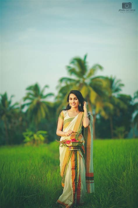 kerala traditional photoshoot girl photography girl photography poses saree photoshoot