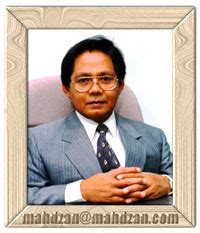 Malay images in economic affairs: Dato' Dr. Ahmad Mahdzan Ayob: Biodata