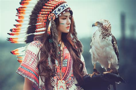 Download Brunette Feather Eagle Bird Of Prey Model Woman Native American Hd Wallpaper
