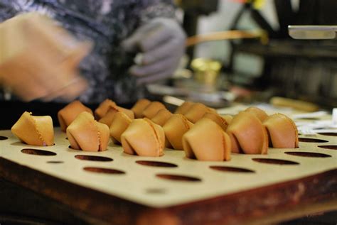 21 food things only san franciscans would understand fortune cookie factory classic food