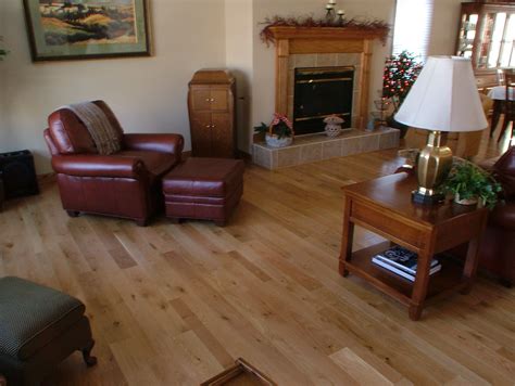 Like the brand it represents, levande euro is the definition of beautiful flooring, with unrivaled character and lasting style found only in luxury wide plank oaks. Beautiful hardwood direct from Chelsea, Michigan, we at ...