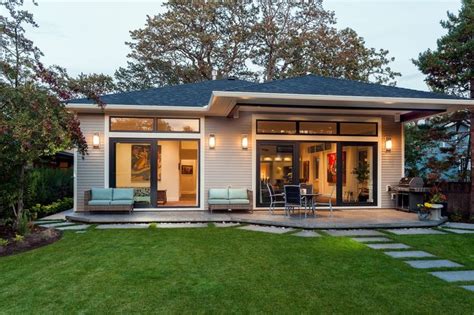 1940s Bungalow Redesign Expands Home In Oak Bay Modern Home Victoria