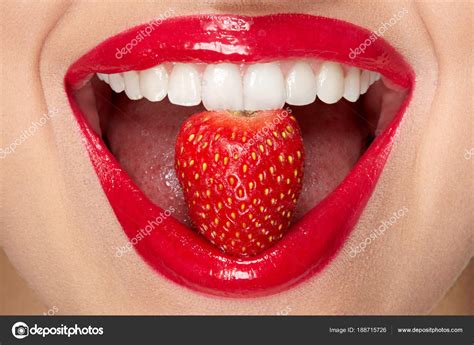 Lips Woman With Red Lipstick And Strawberry — Stock Photo © Puhhha
