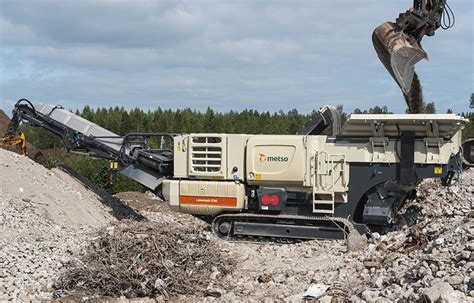 Metso Concasseur M Choire Mobile Lokotrack Lt Bpm Construction