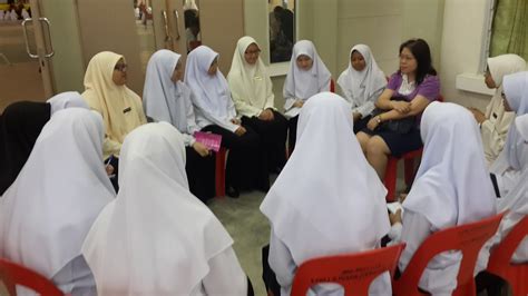 כדי לקבל תצוגה טובה יותר של המיקום sekolah menengah sains kuching utara, שימו לב לרחובות הממוקמים בקרבת מקום: Sekolah Menengah Sains Kuching Utara