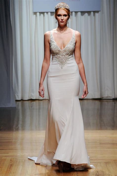 Fall 2022 Wedding Dresses Best 10 Find The Perfect Venue For Your