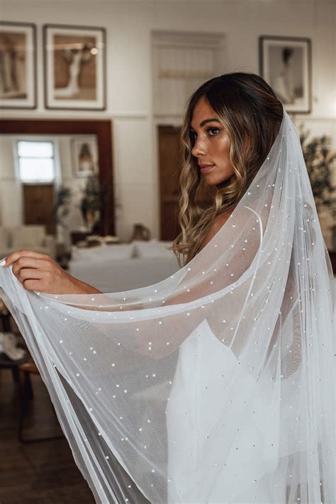 Pearly Blusher Veil Bridal And Wedding Veils Grace Loves Lace Eu