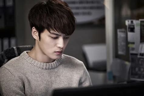 [other facebook pics] 150129 drama ‘spy facebook update workaholic seonwoo jyj3