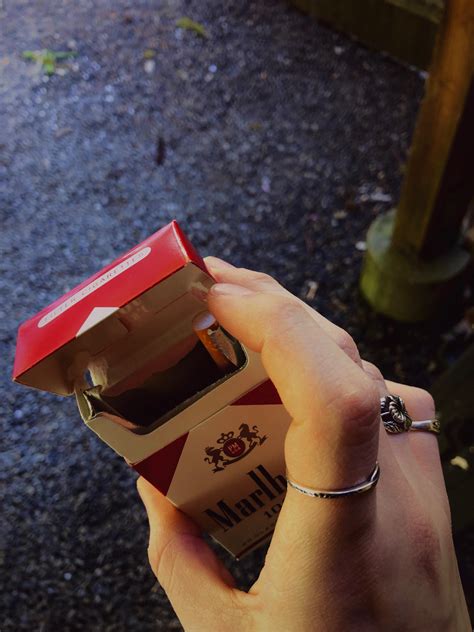 Sad Rcigarettes