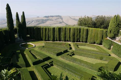 Tuscan Historic Gardens And Villas Glorious Tuscany