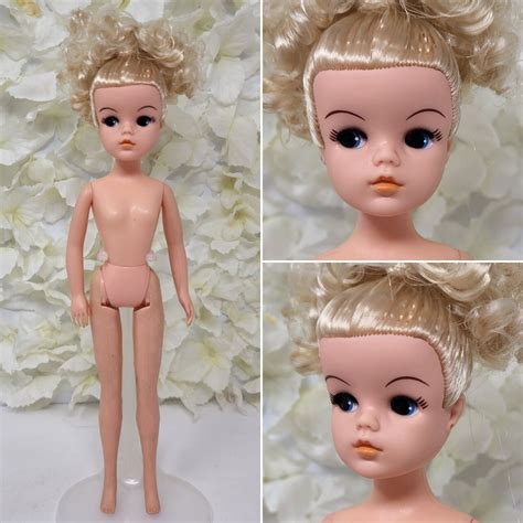 Pedigree Vintage 1984 Sindy Doll Masquerade Blonde Fashion Doll 80s