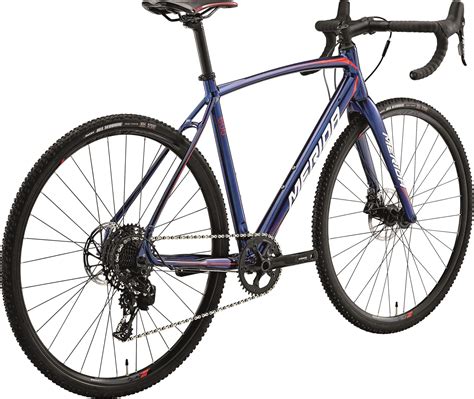 Cross bikes are durable and stiff as well as being reasonably lightweight. Cyclo Cross 600 Blue/Red 2018 | Merida Benelux