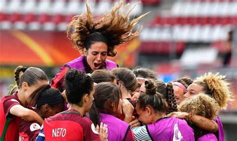 Women's cup of portugal) is an annual association football competition and the premier knockout tournament in portuguese female football. Futebol feminino. Portugal já conhece adversários no ...