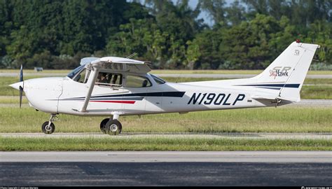 N190lp American Flyers Cessna 172s Skyhawk Sp Photo By Adriaan Martens