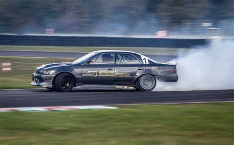 Toyota Chaser Jzx Is A Vip Drift Machine Can Easily Obliterate