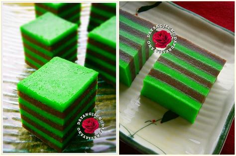 This pandan flavour kuih kosui is made with fresh pandan juice, thus it has a very nice pandan fragrance, best served with fresh. DapurKu SaYang: Kuih Lapis Seri Wangi