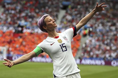 Back To Back Megan Rapinoe Led Us Beats Dutch 2 0 For Fourth World