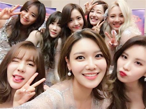 Girls Generation To Reveal Their Comeback Performances At Their Fan Meeting Koreaboo