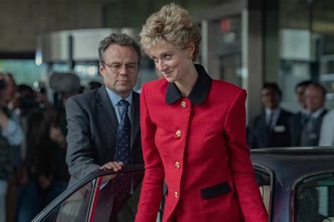 Who Is Elizabeth Debicki Everything About The Actress Playing Diana