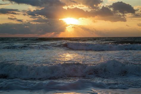 Sunrise Over The Atlantic Ocean Photograph By Jim Westscience Photo