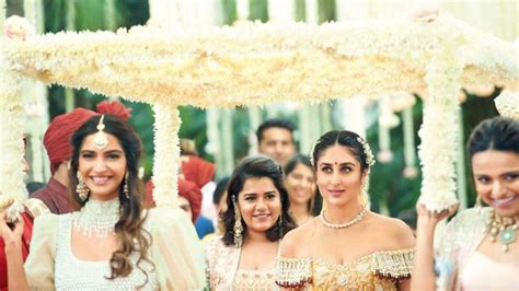 Kareena Kapoors Wedding Lehenga Is Rare And Sexy Get Her Bridal Look