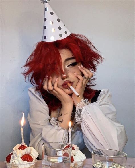 Birthday And Red Hair Egirl By Yuprntae Pose Reference Photo Pose Reference Pretty People