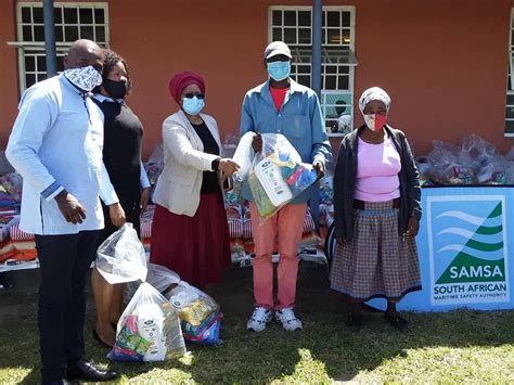HANDING OVER OF FOOD PARCELS TO SMALL SCALE FISHERS King Sabata Dalindyebo Municipality