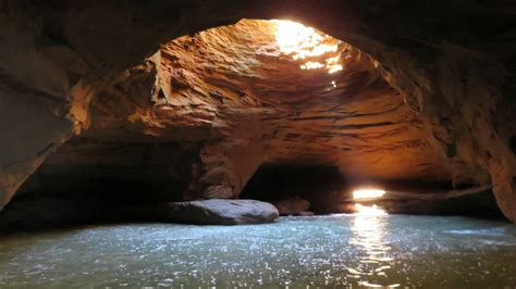 Qc Iles De La Madeleine Cap Aux Meules Excursions En Mer Grotte